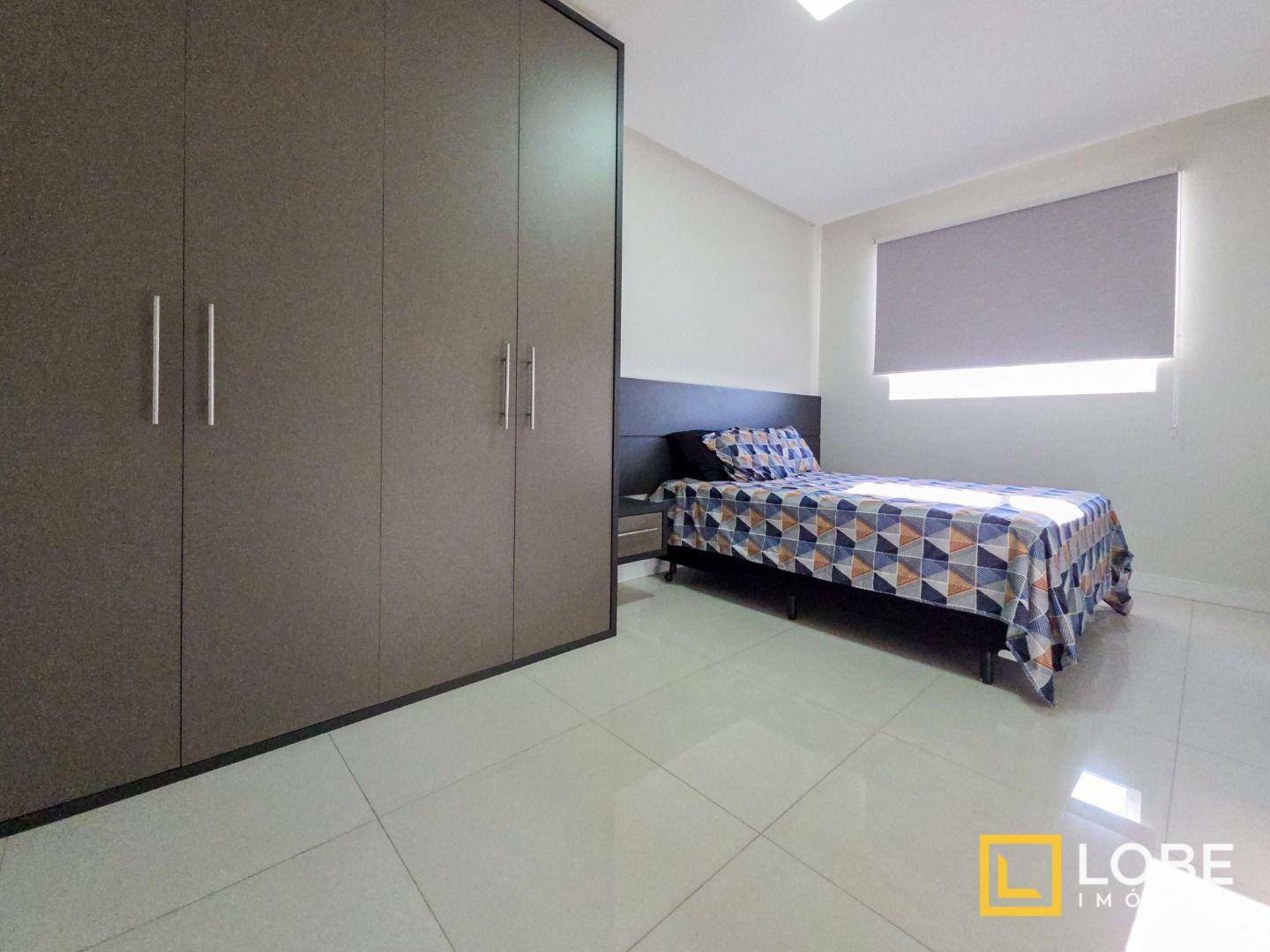 Apartamento à venda com 2 quartos, 70m² - Foto 7