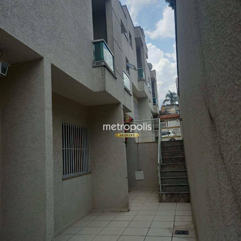 Sobrado à venda com 2 quartos, 68m² - Foto 12