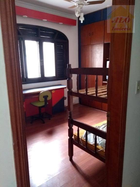 Casa à venda com 4 quartos, 270m² - Foto 20