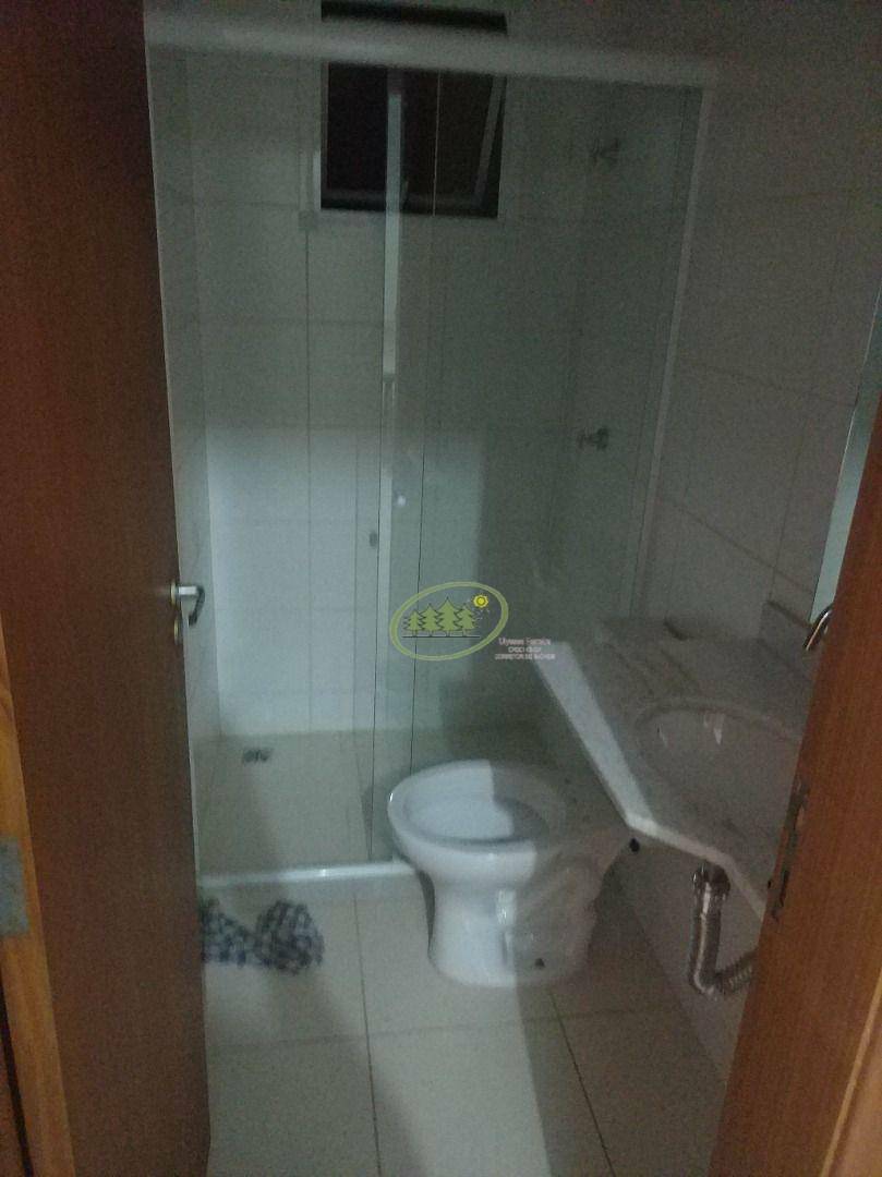 Apartamento à venda com 2 quartos, 61m² - Foto 4