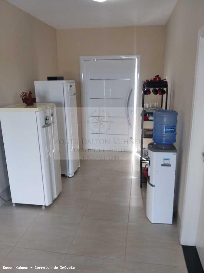 Casa de Condomínio à venda com 5 quartos, 290m² - Foto 9