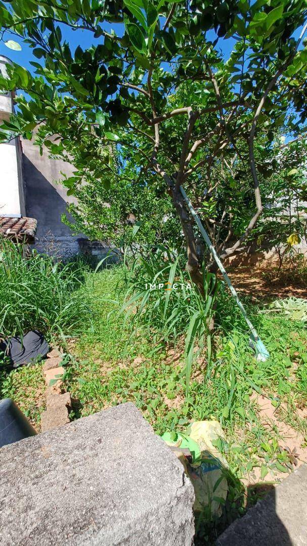 Casa à venda com 3 quartos, 197m² - Foto 17