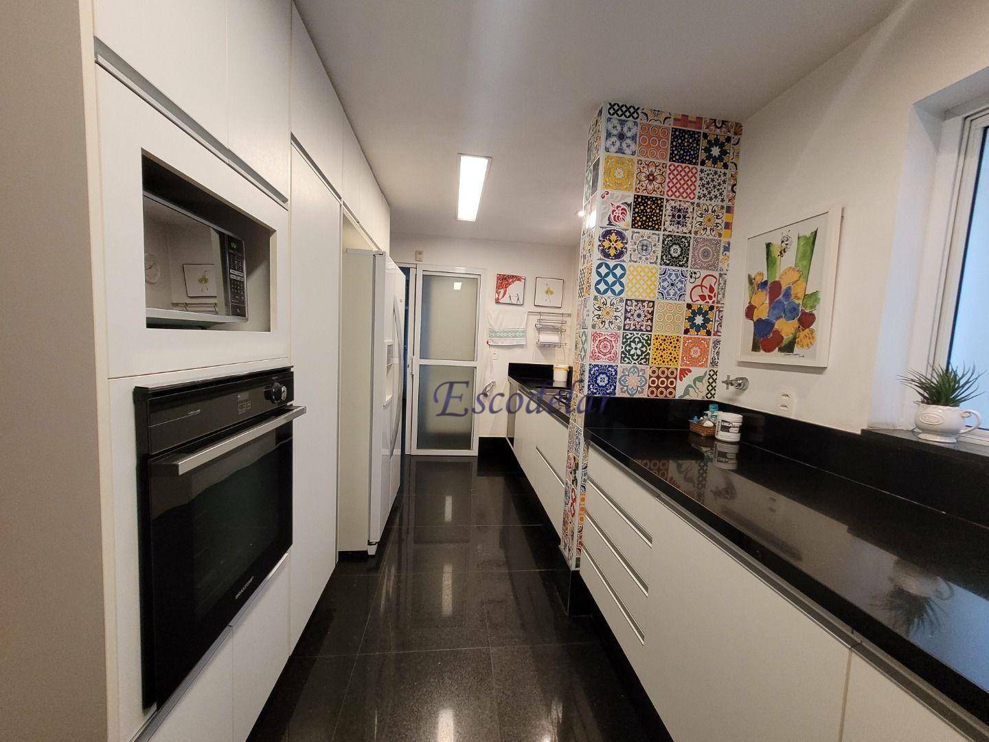 Apartamento à venda com 3 quartos, 200m² - Foto 21