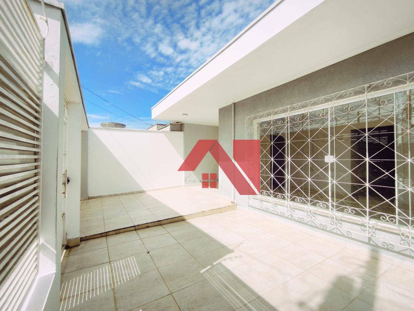 Casa à venda e aluguel com 3 quartos, 165m² - Foto 28