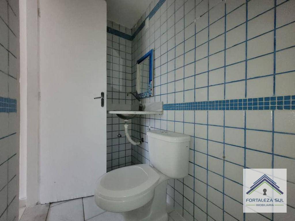 Apartamento à venda com 2 quartos, 70m² - Foto 9