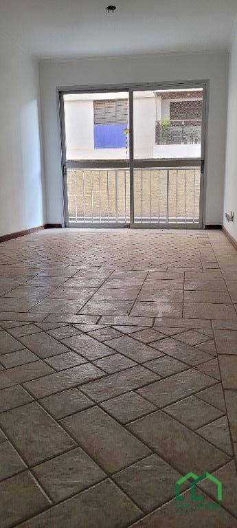 Apartamento à venda e aluguel com 3 quartos, 106m² - Foto 2