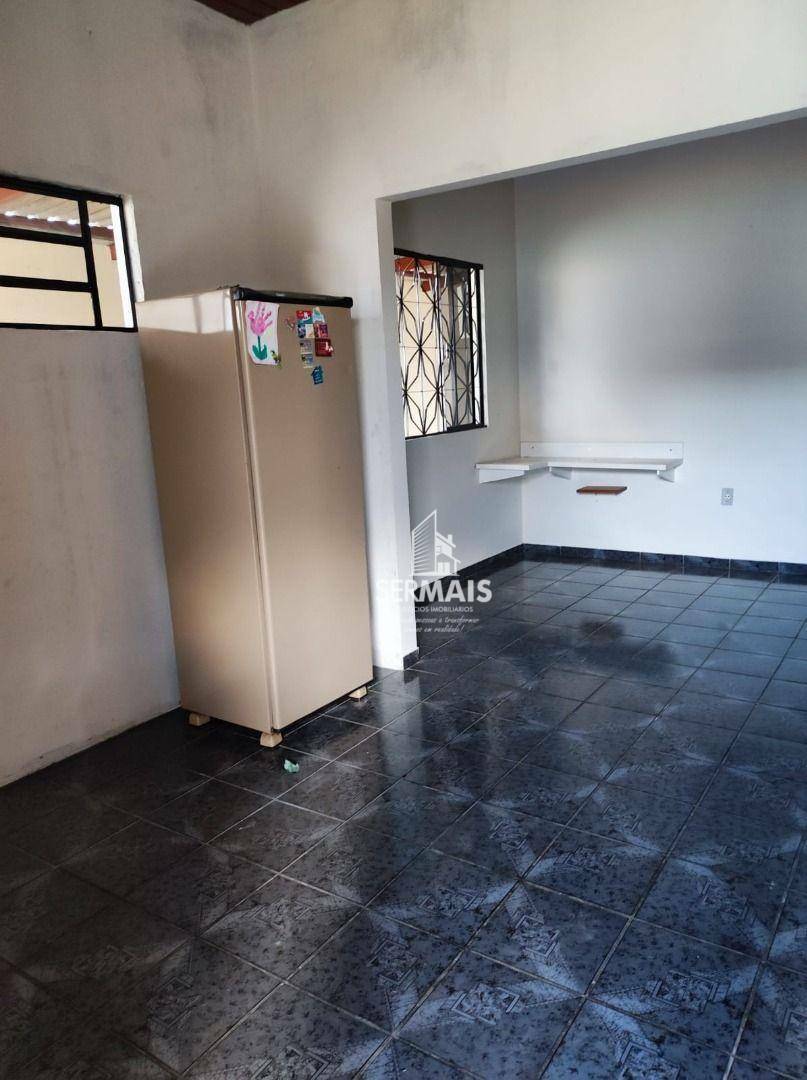 Casa à venda com 5 quartos, 360m² - Foto 11