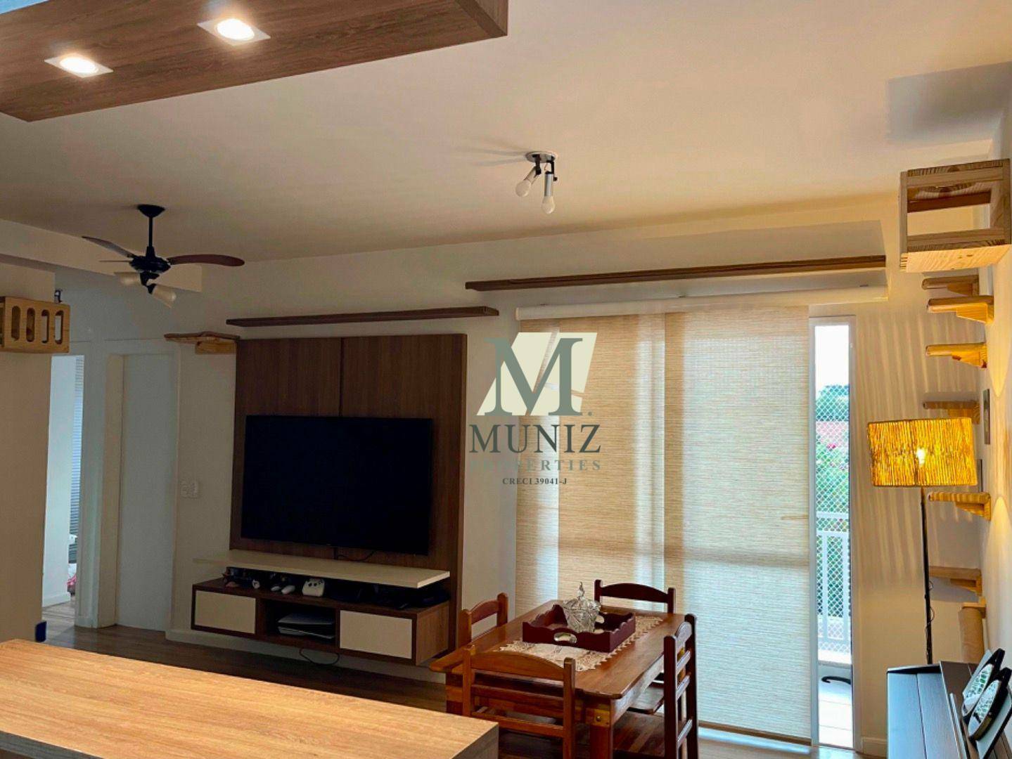Apartamento à venda e aluguel com 3 quartos, 75m² - Foto 1