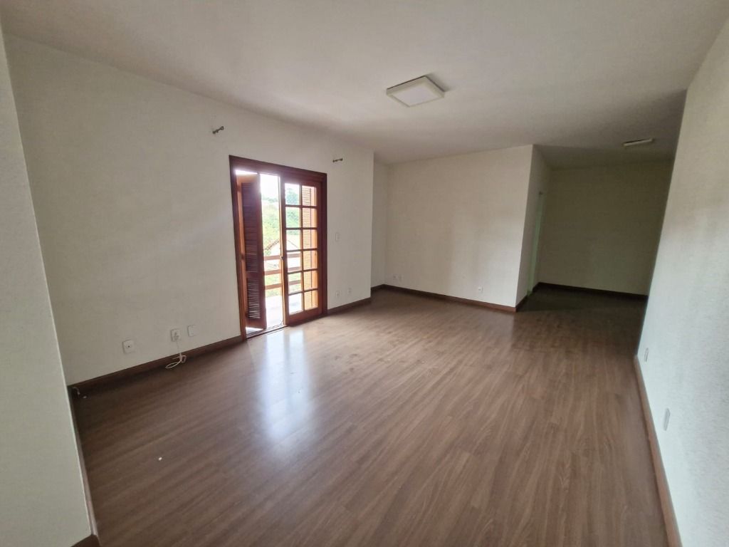 Casa de Condomínio à venda e aluguel com 4 quartos, 460m² - Foto 14