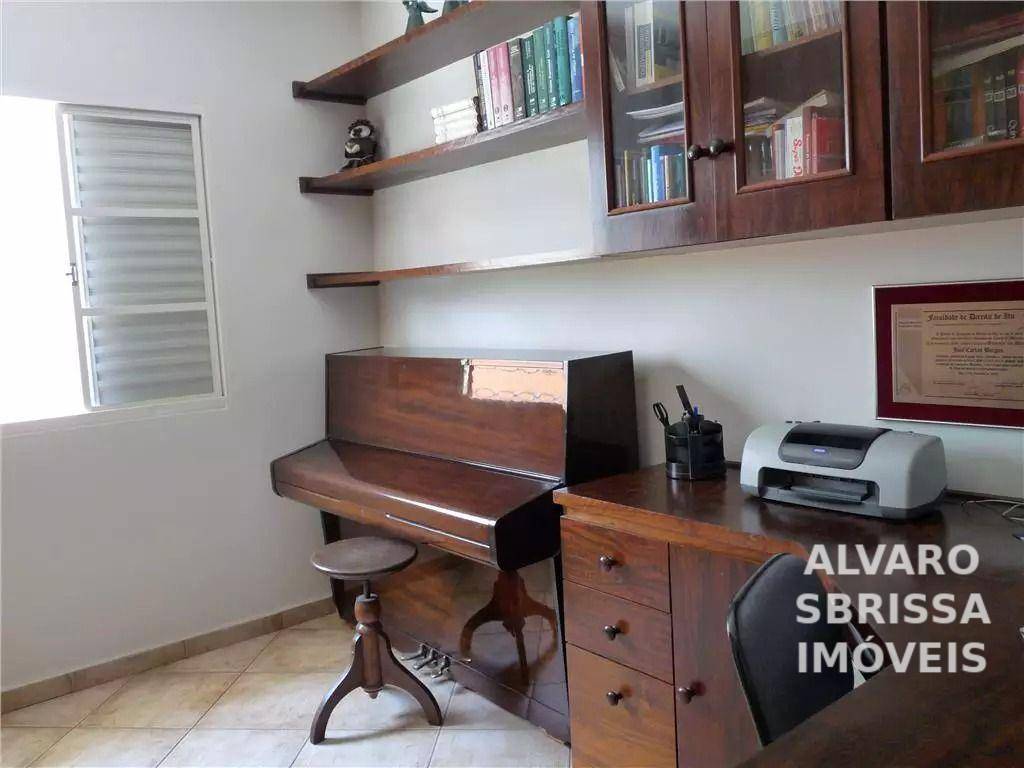 Casa à venda e aluguel com 3 quartos, 160m² - Foto 17