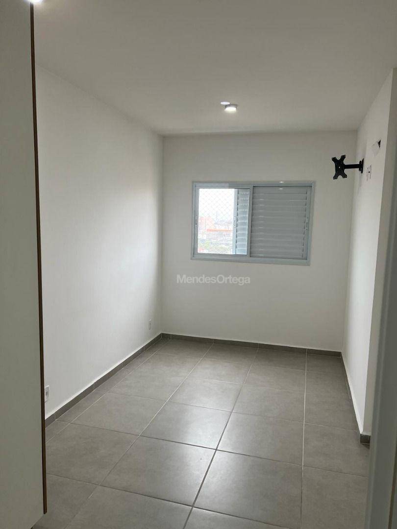 Apartamento à venda com 1 quarto, 38m² - Foto 13