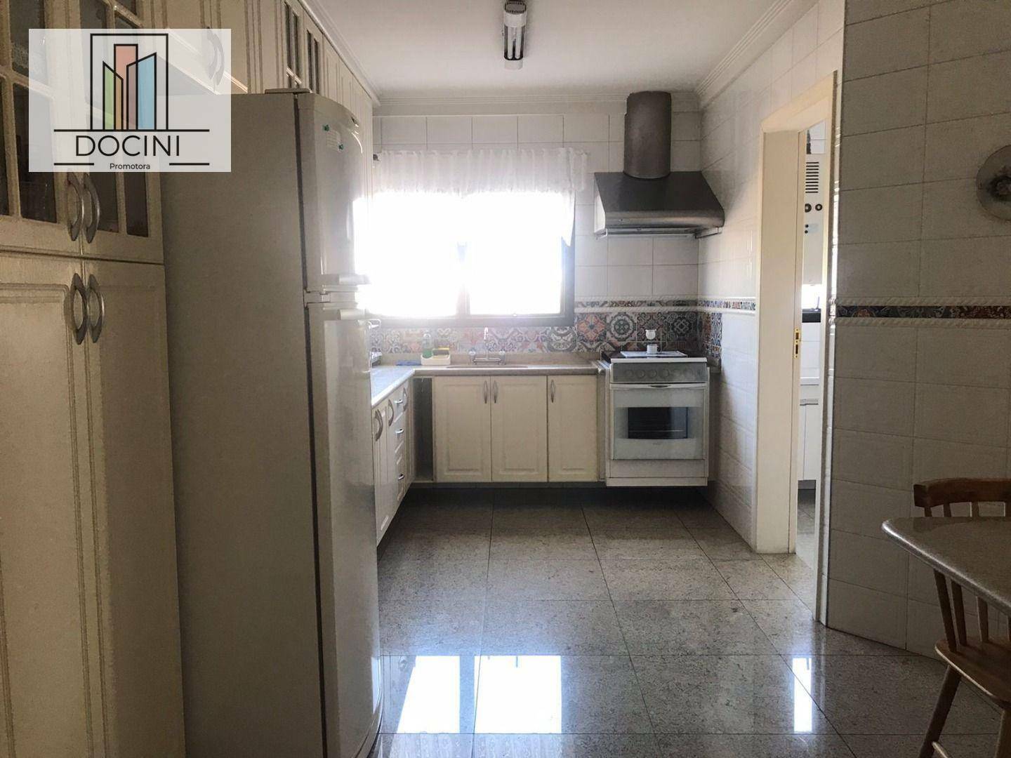 Apartamento à venda com 3 quartos, 122m² - Foto 20