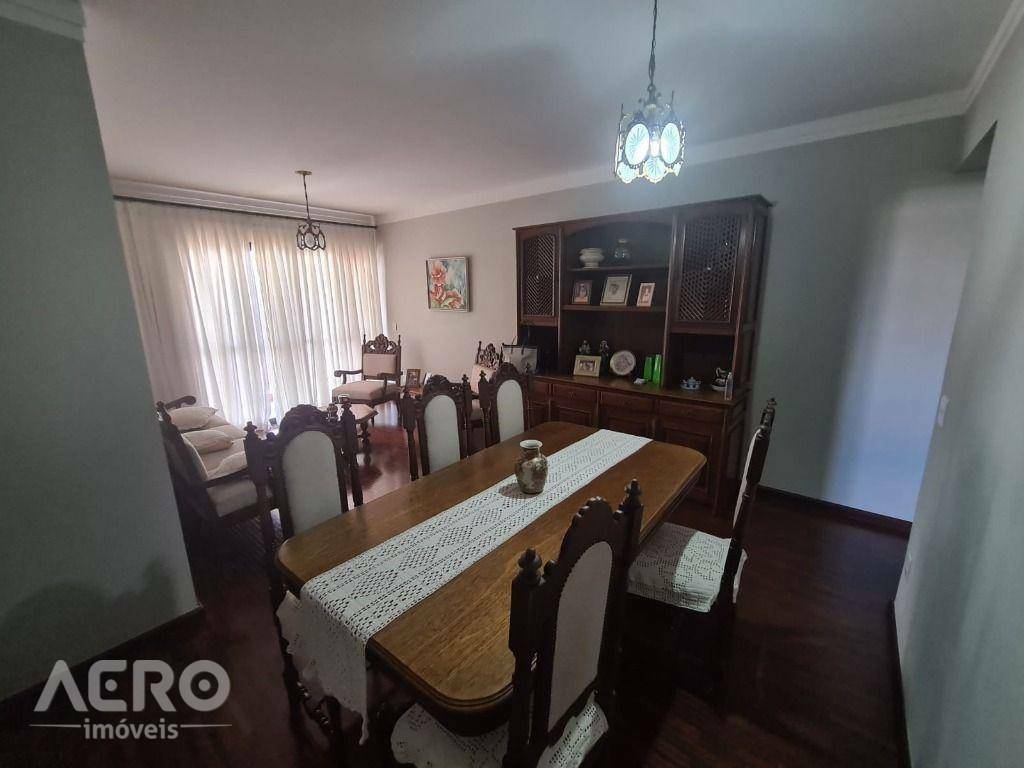 Apartamento à venda com 3 quartos, 99m² - Foto 18