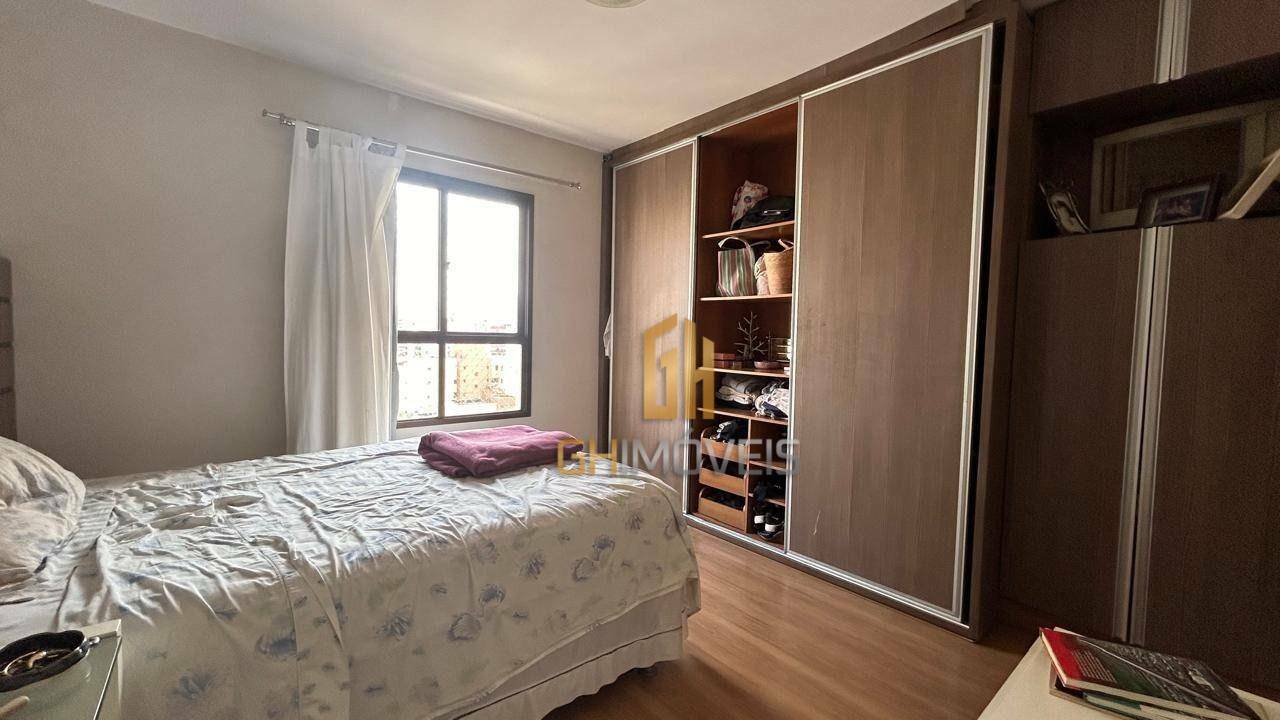 Apartamento à venda com 3 quartos, 100m² - Foto 9