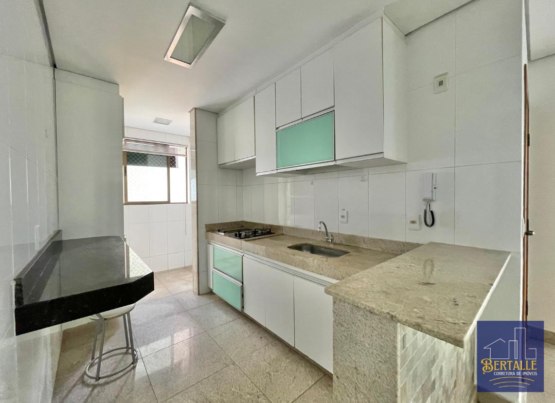 Apartamento à venda com 3 quartos, 250m² - Foto 14