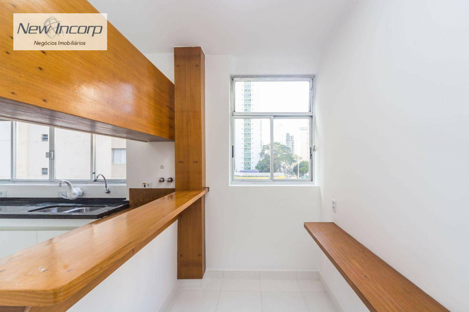 Apartamento à venda com 3 quartos, 198m² - Foto 15