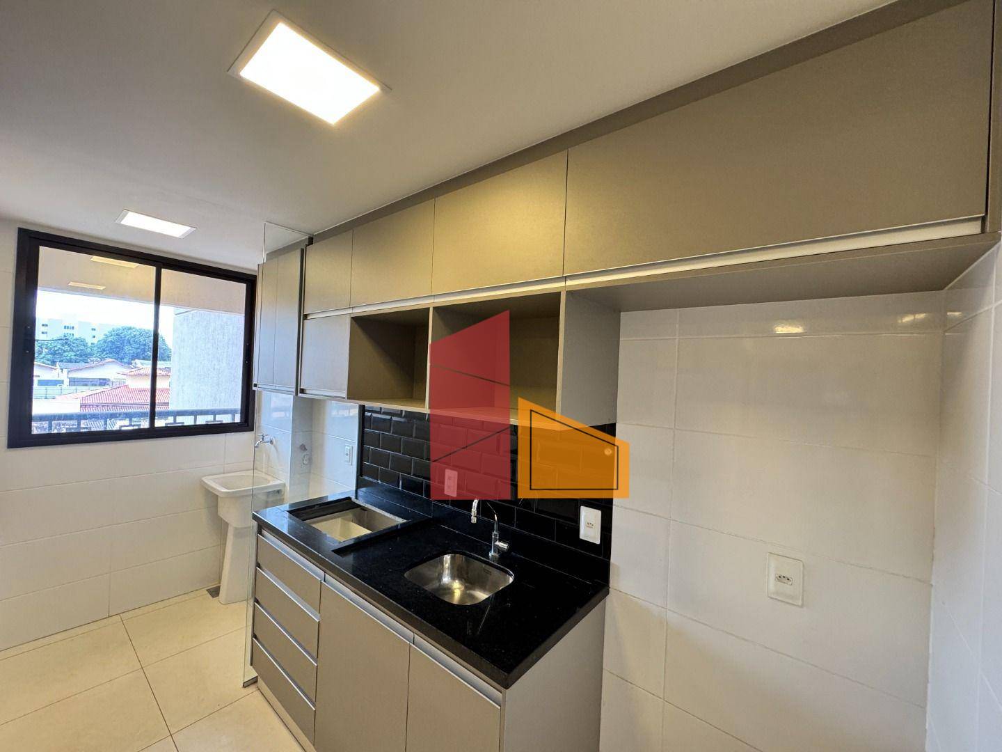 Apartamento à venda com 2 quartos, 57m² - Foto 4