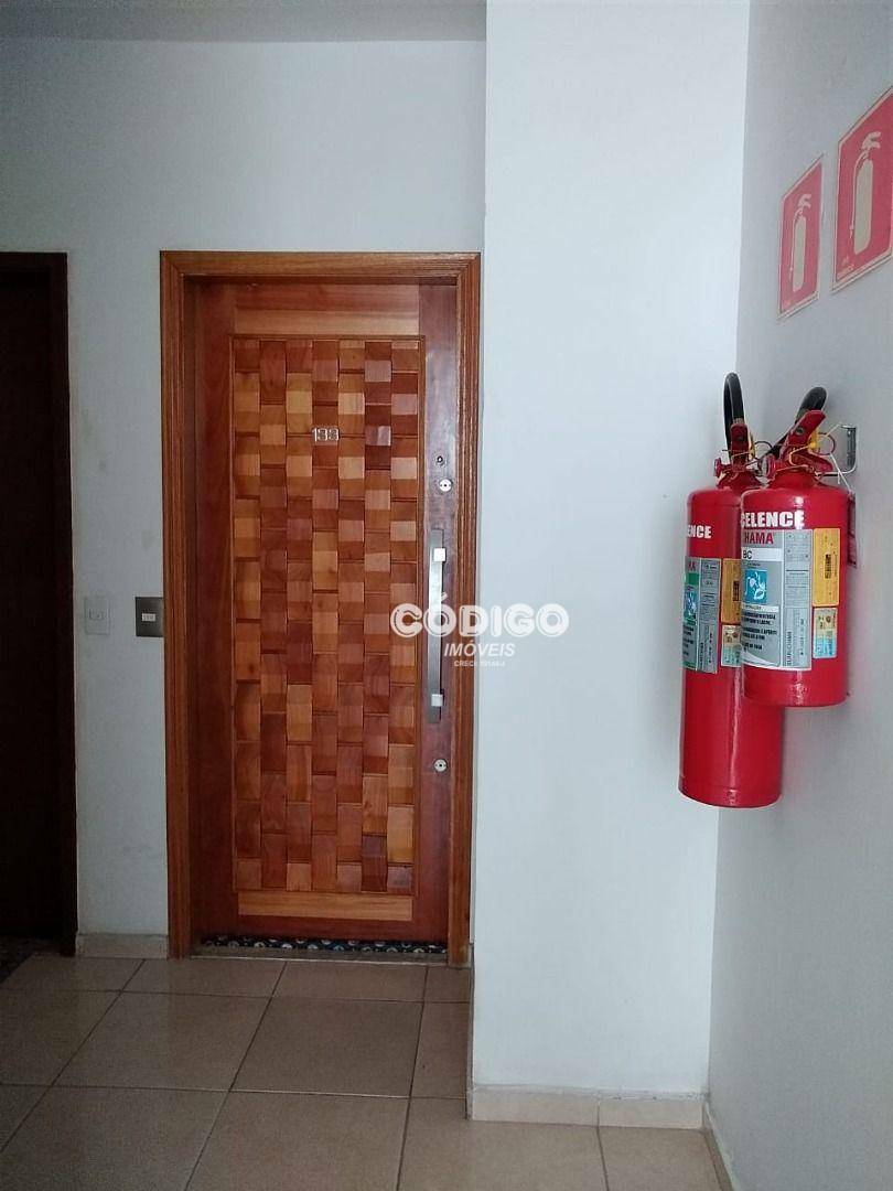 Apartamento à venda com 2 quartos, 57m² - Foto 3