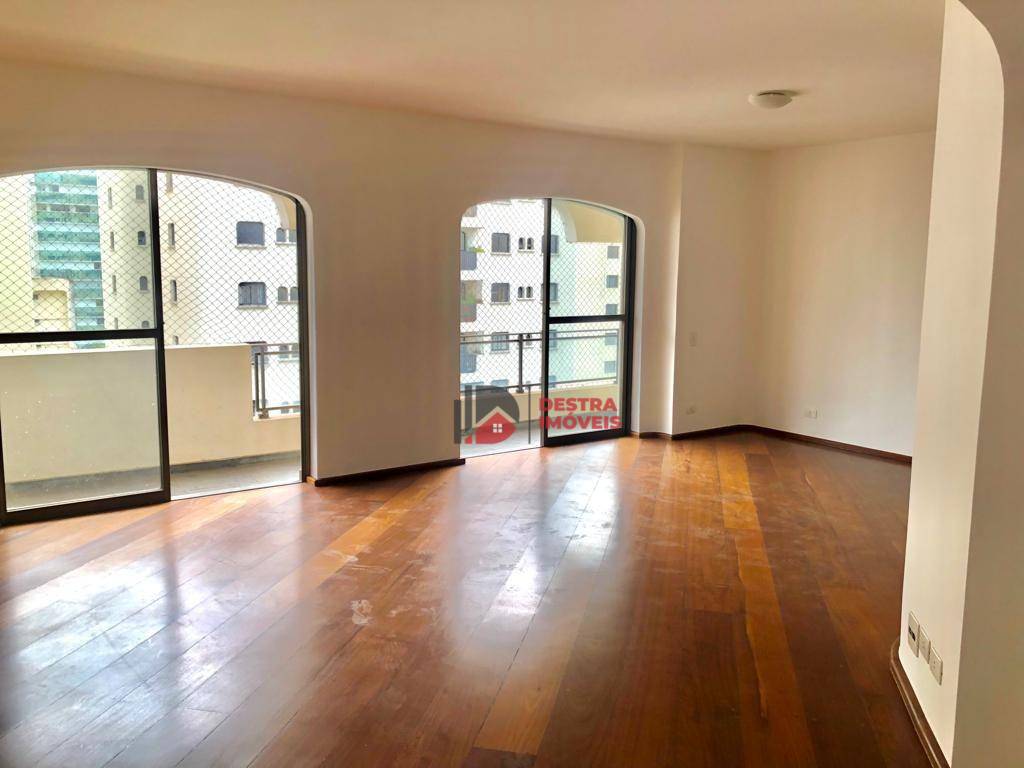 Apartamento à venda com 3 quartos, 141m² - Foto 2