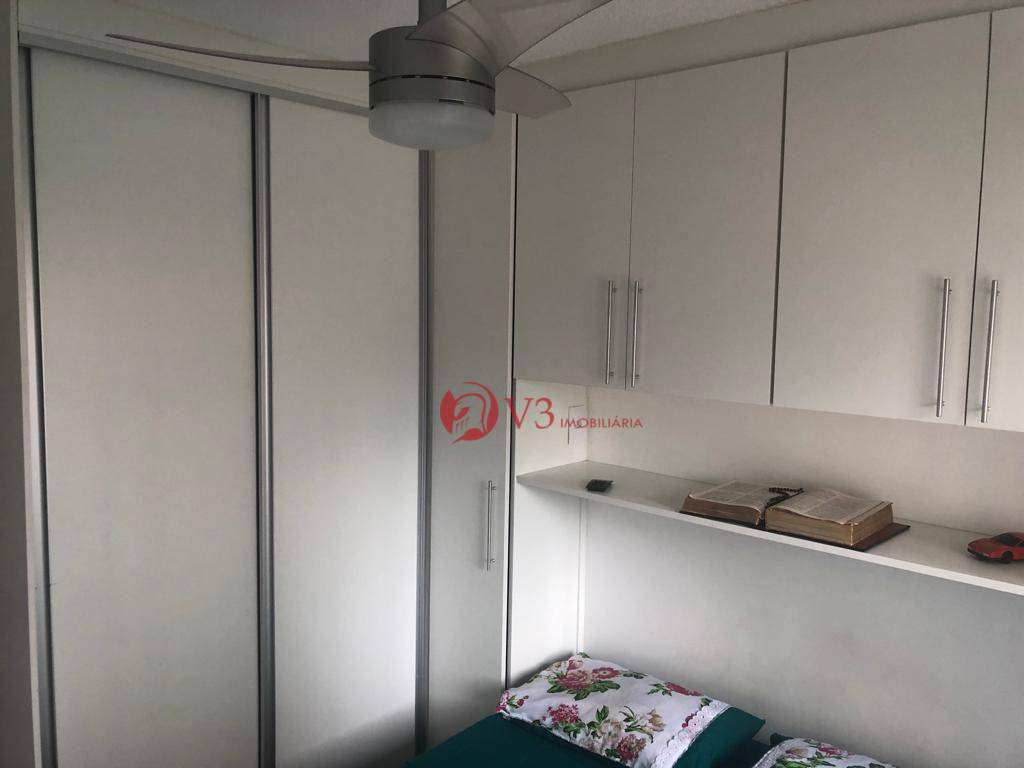 Apartamento à venda com 2 quartos, 41m² - Foto 17