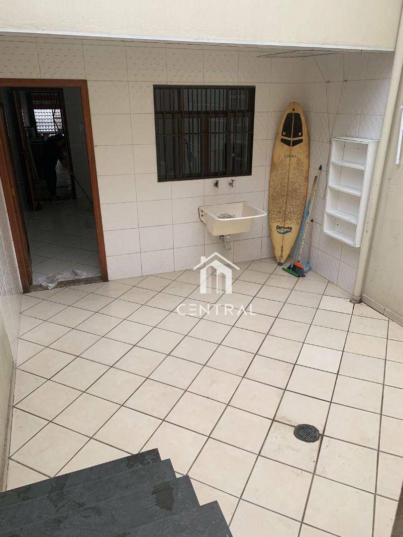 Sobrado à venda com 3 quartos, 140m² - Foto 9