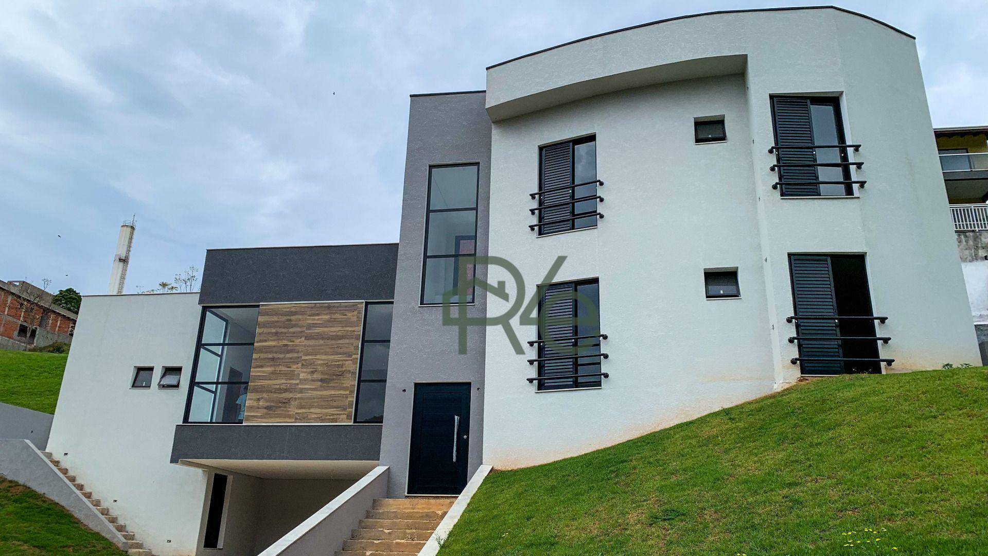 Casa de Condomínio à venda com 5 quartos, 338m² - Foto 3