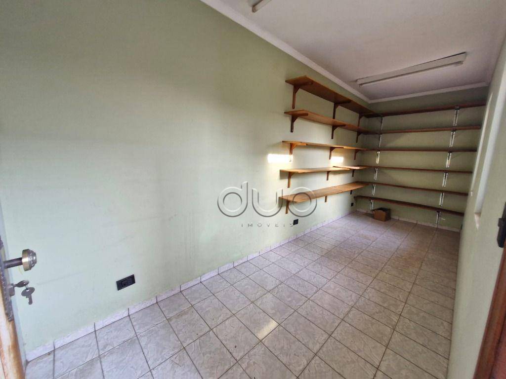 Casa à venda com 3 quartos, 224m² - Foto 29