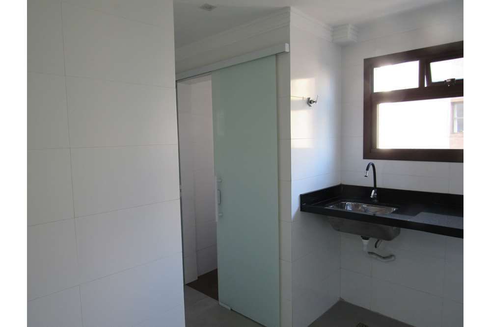 Apartamento à venda com 3 quartos, 130m² - Foto 5