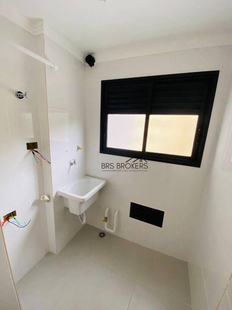 Apartamento à venda com 2 quartos, 65m² - Foto 24