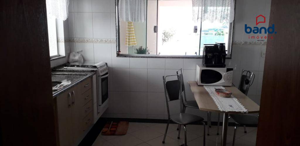 Casa de Condomínio à venda com 4 quartos, 400m² - Foto 12