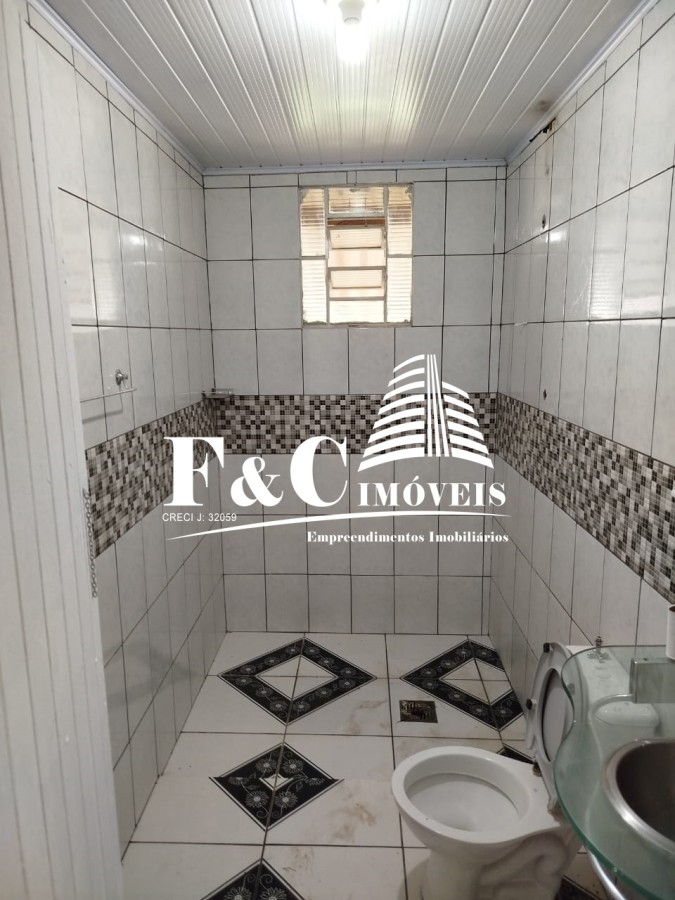 Casa à venda com 1 quarto, 1250m² - Foto 3