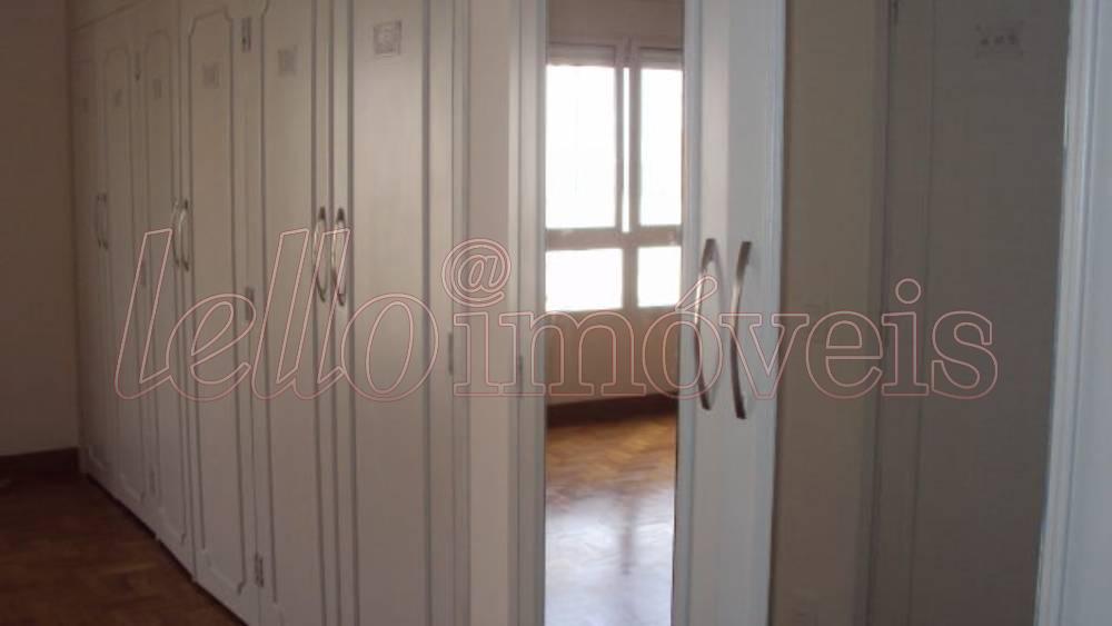 Apartamento para alugar com 3 quartos, 260m² - Foto 15