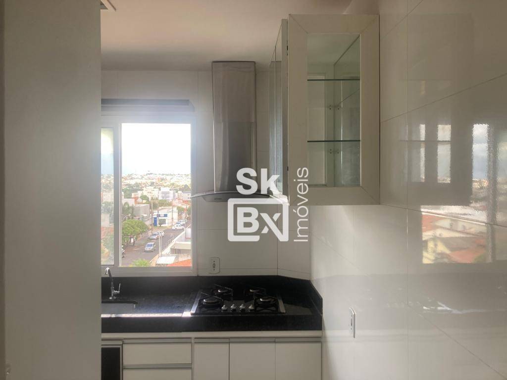 Apartamento à venda com 3 quartos, 105m² - Foto 4