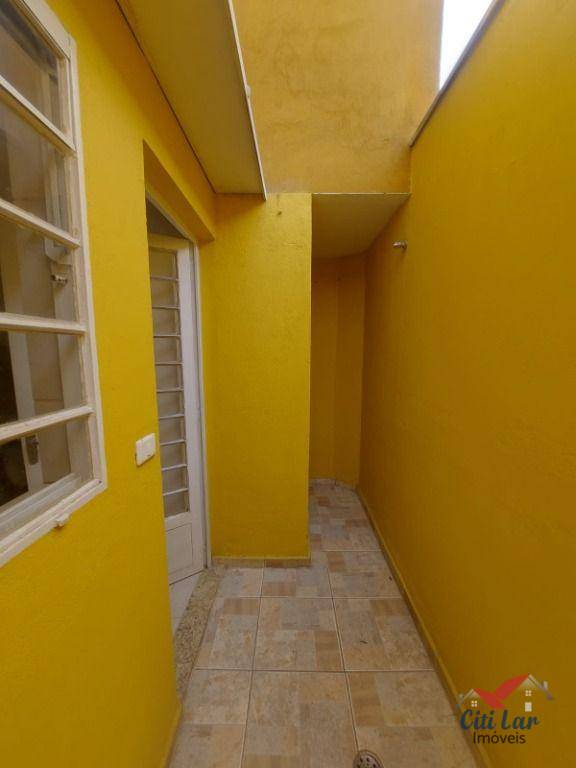 Sobrado para alugar com 2 quartos, 63m² - Foto 7