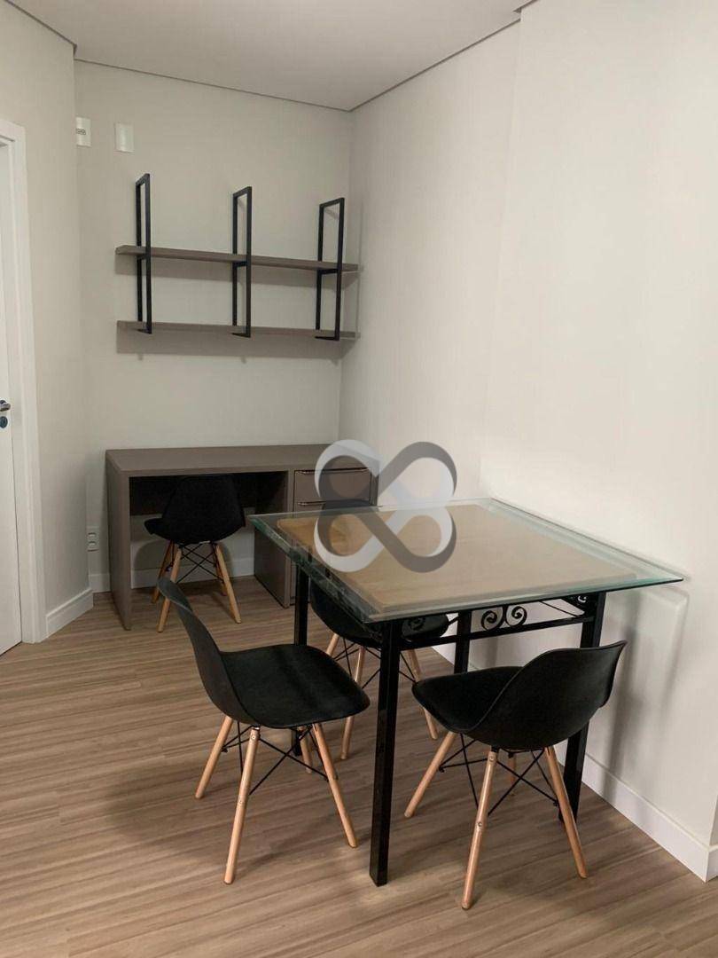 Apartamento para alugar com 1 quarto, 45m² - Foto 2