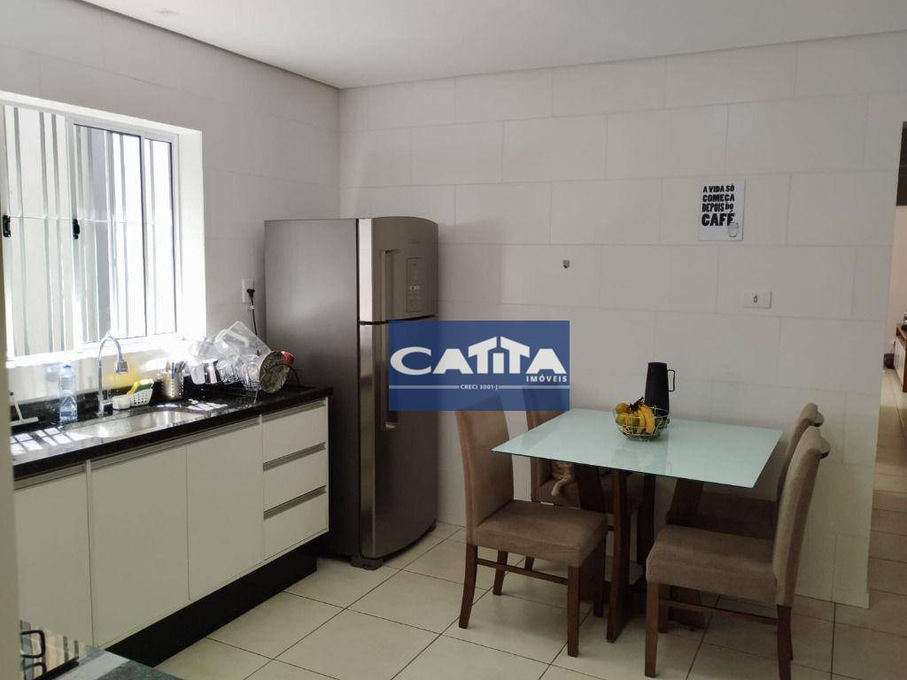 Casa à venda com 1 quarto, 60m² - Foto 13