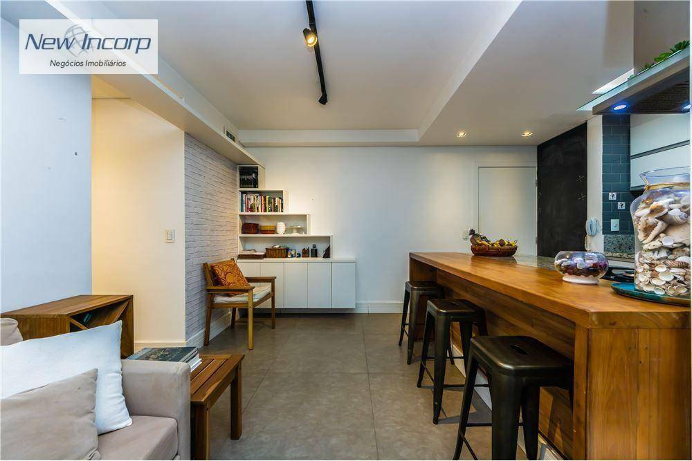 Apartamento à venda com 2 quartos, 65m² - Foto 1