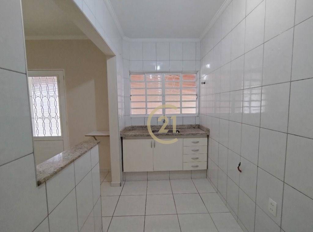 Casa à venda com 4 quartos, 260m² - Foto 35