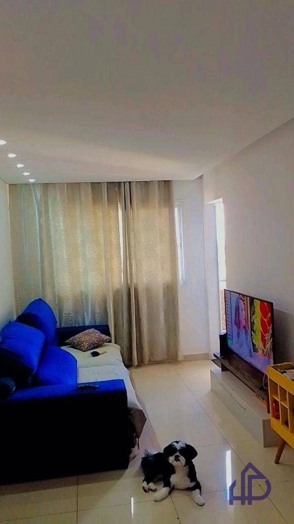 Apartamento para alugar com 2 quartos, 62m² - Foto 11