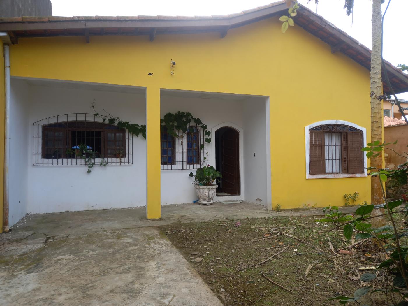 Casa à venda com 3 quartos, 300m² - Foto 1