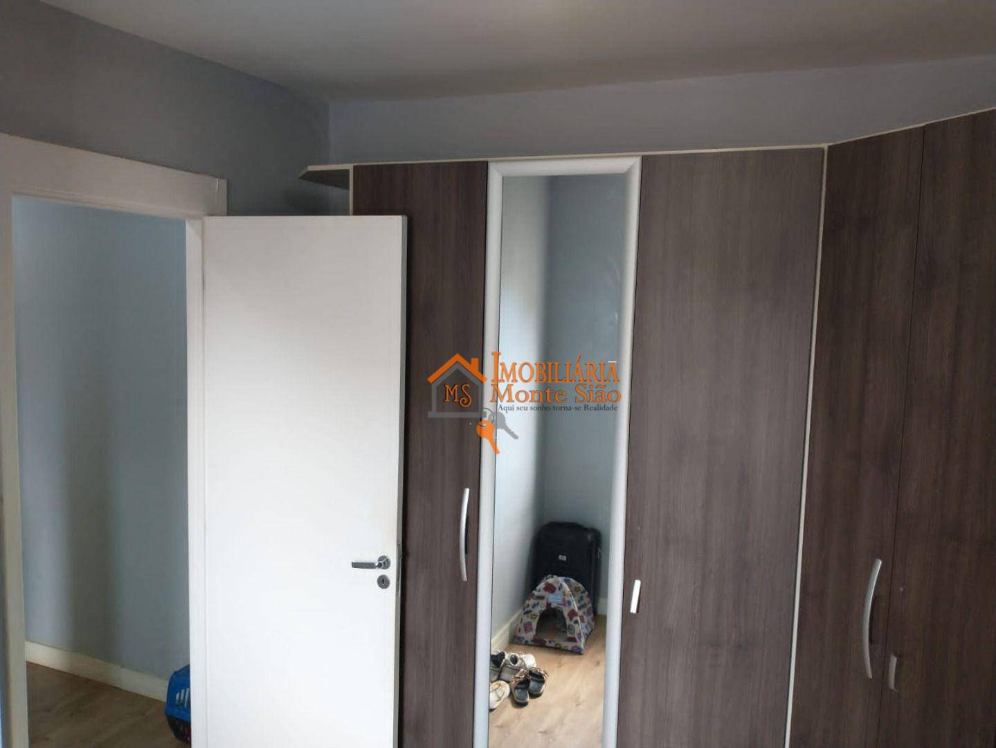 Apartamento à venda com 2 quartos, 44m² - Foto 20