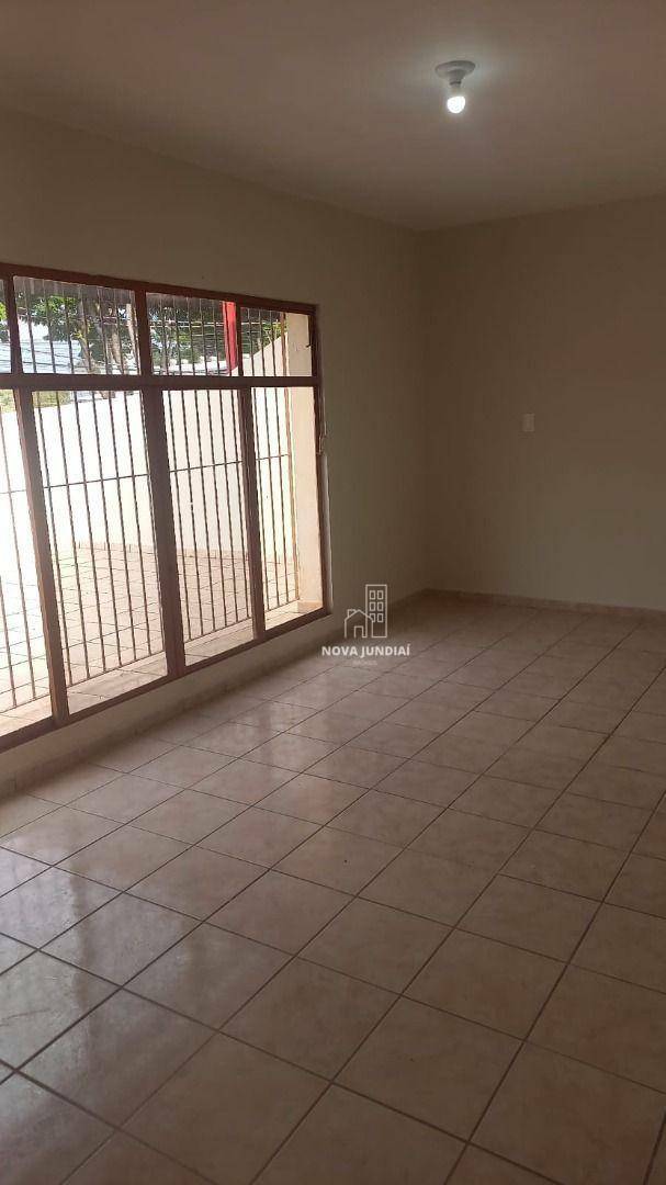 Casa para alugar com 3 quartos, 120m² - Foto 15