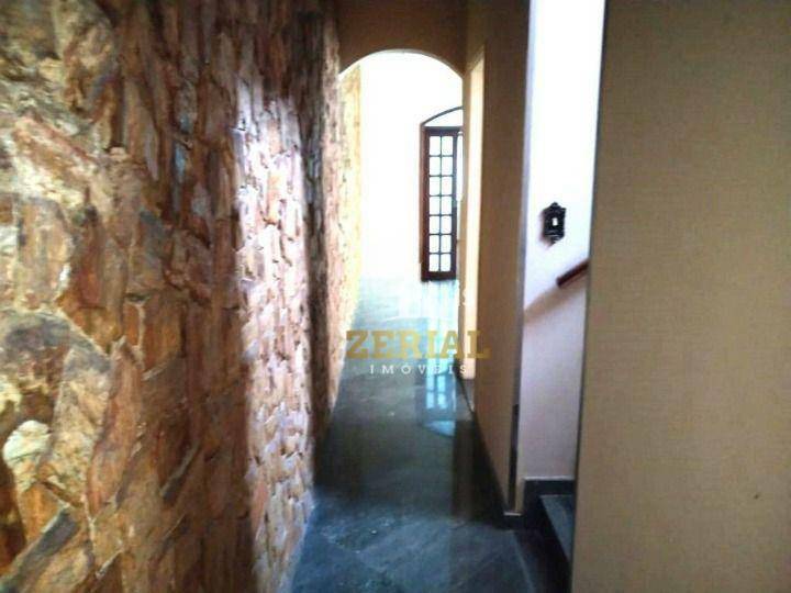 Sobrado à venda com 3 quartos, 205m² - Foto 3