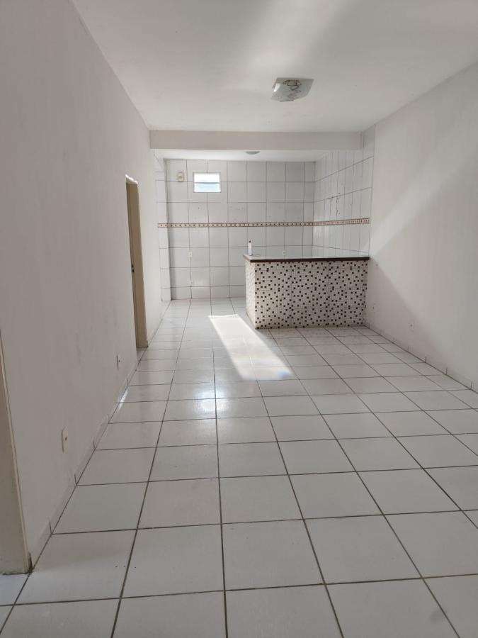 Casa para alugar com 2 quartos, 90m² - Foto 5