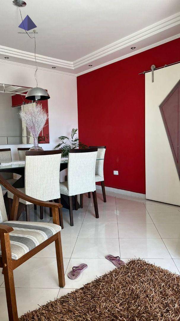 Apartamento à venda com 3 quartos, 130m² - Foto 1