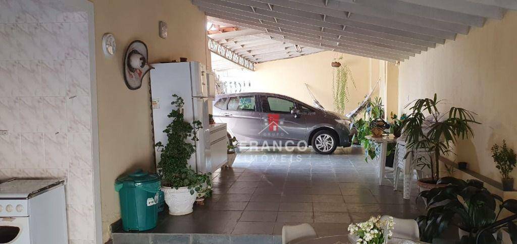 Casa à venda com 3 quartos, 360m² - Foto 24