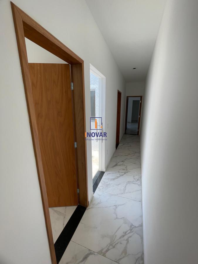 Casa à venda com 3 quartos, 150m² - Foto 14