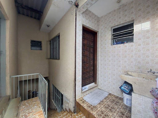 Sobrado à venda com 6 quartos, 240m² - Foto 9