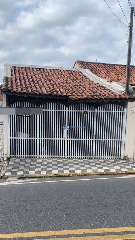 Casa à venda com 2 quartos, 79m² - Foto 1