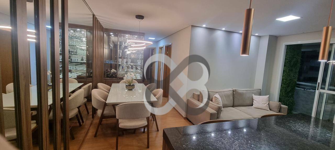 Apartamento à venda com 3 quartos, 77m² - Foto 2